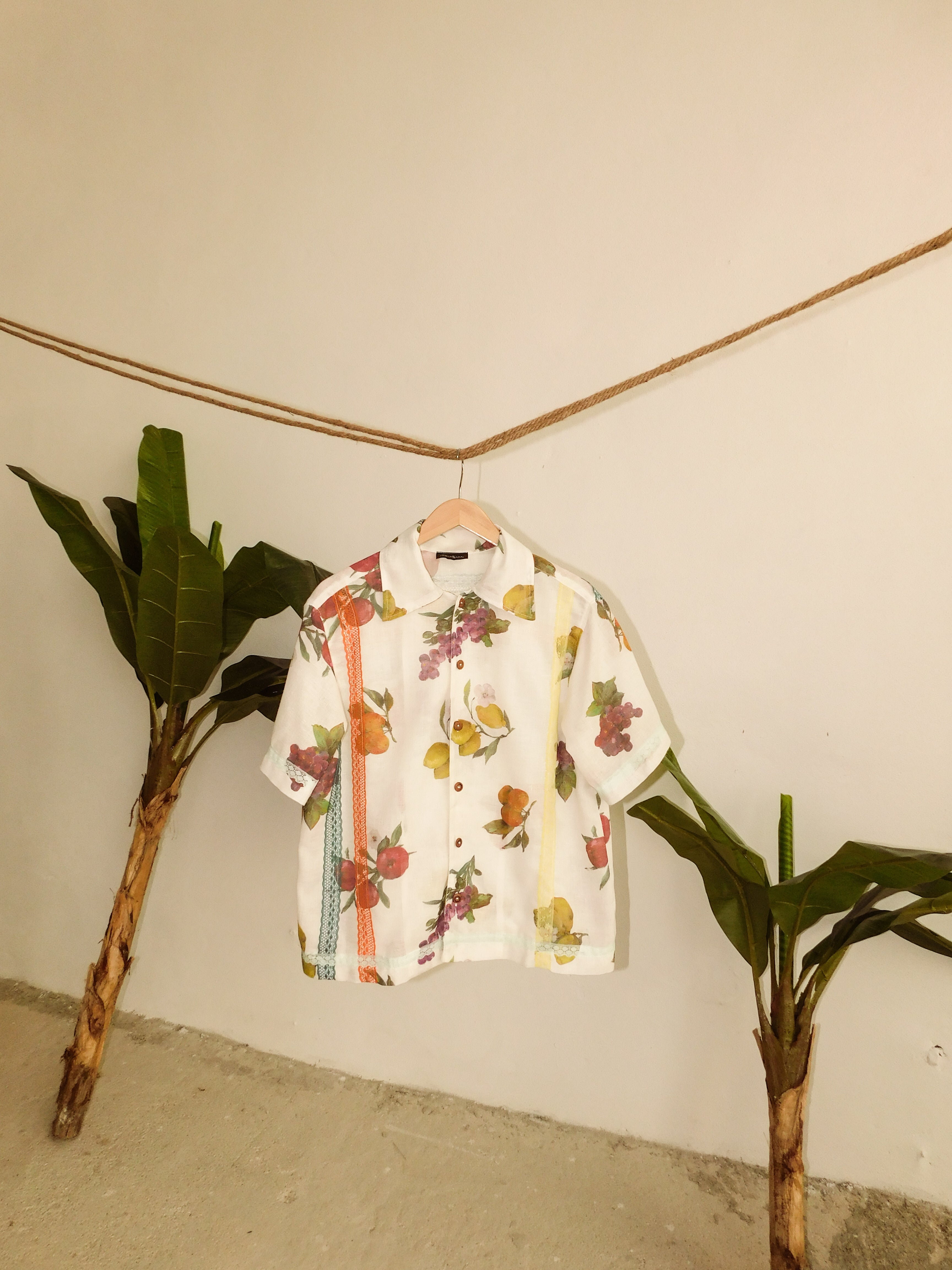 FRUTAS SHIRT - BLANCA - MEDIUM