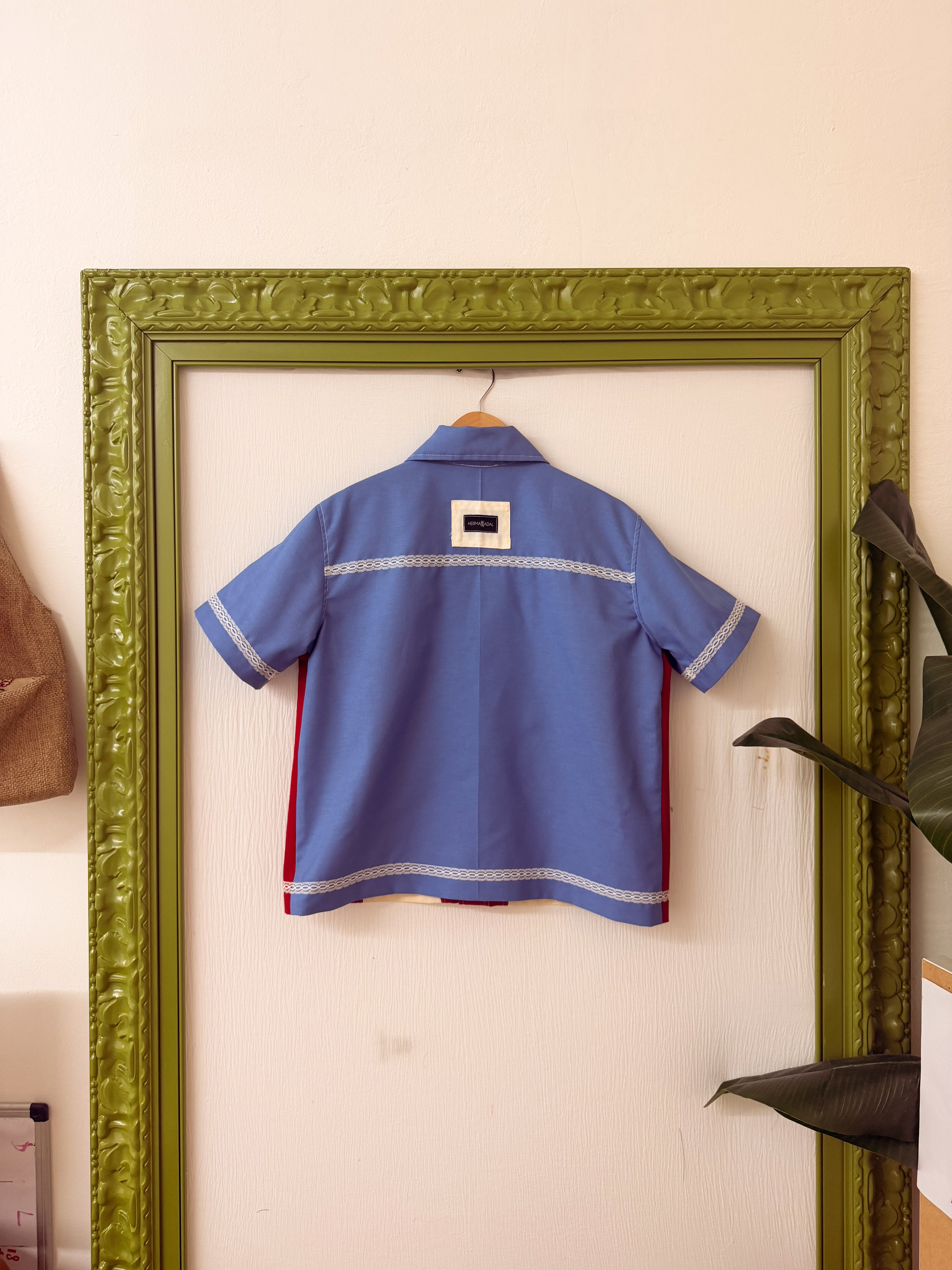 HN BANDERA CROP SHIRT