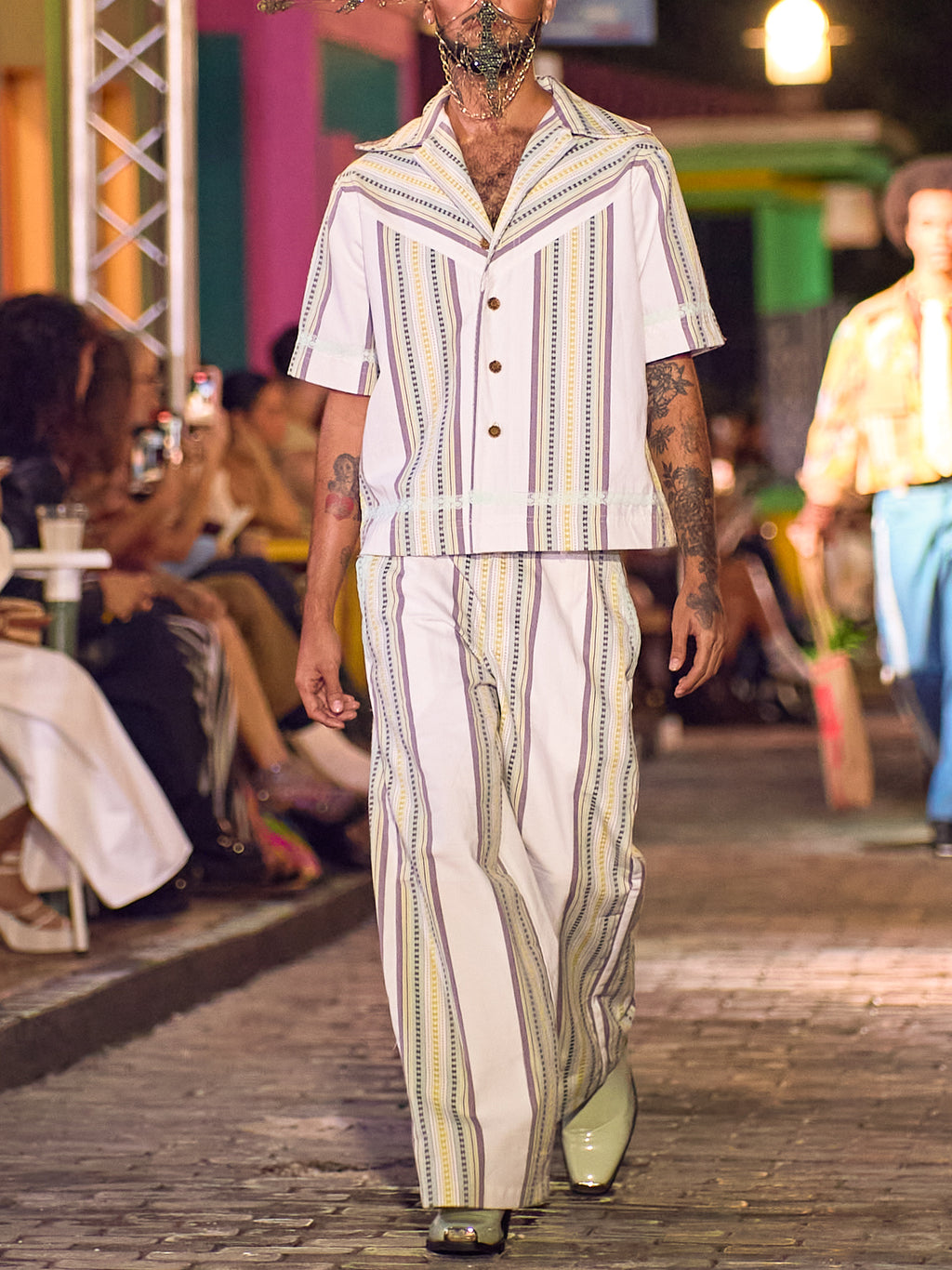 LA DECADA - STRIPE SHIRT - MEDIUM