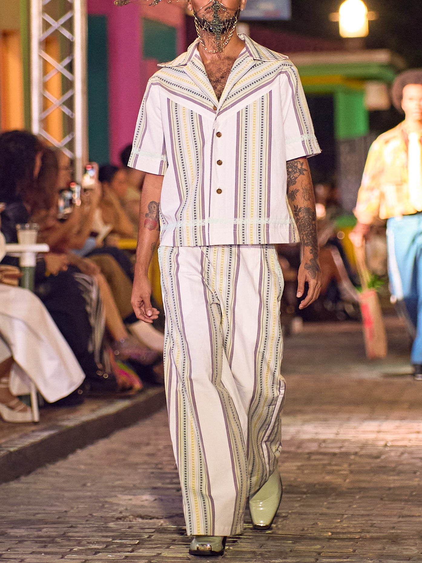 LA DECADA - STRIPE SHIRT - MEDIUM